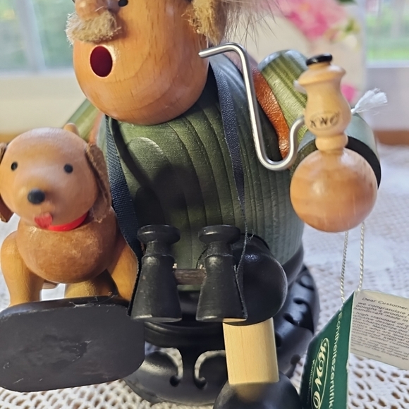 KWO Collection Made In Germany Shelf Sitter With A Fox Backpack And Dog On Lap - Picture 2 of 14